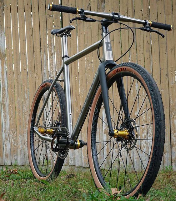 a bike with flat bar